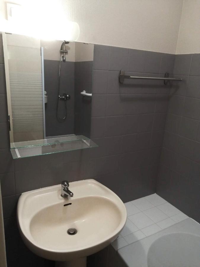 Chez Gustou Apartment Chaudes-Aigues Luaran gambar