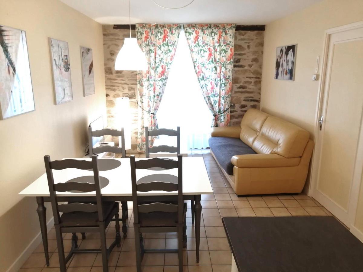 Chez Gustou Apartment Chaudes-Aigues Luaran gambar