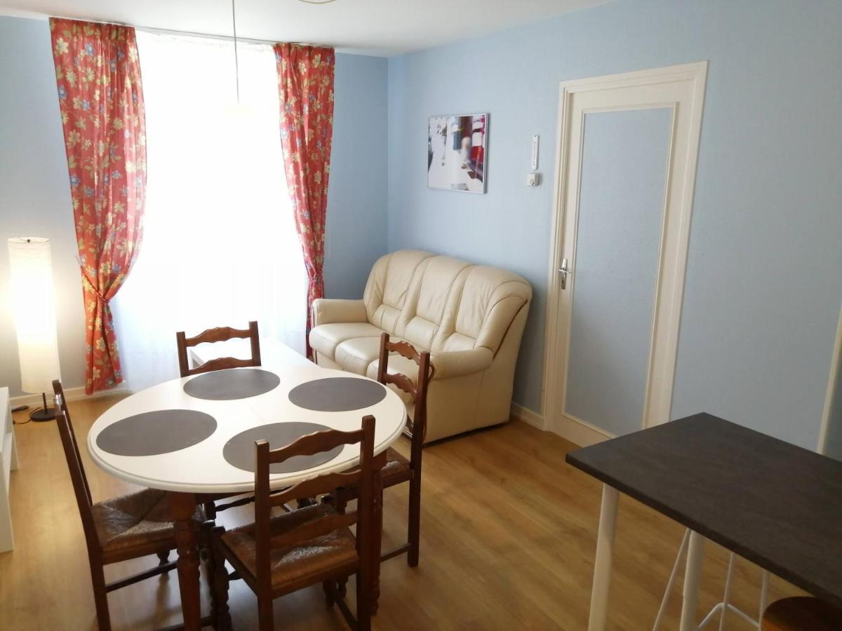 Chez Gustou Apartment Chaudes-Aigues Luaran gambar