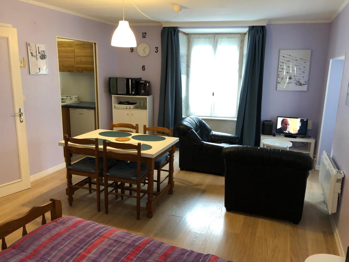 Chez Gustou Apartment Chaudes-Aigues Luaran gambar
